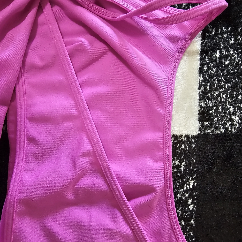 Fabletics Bright Pink Bra